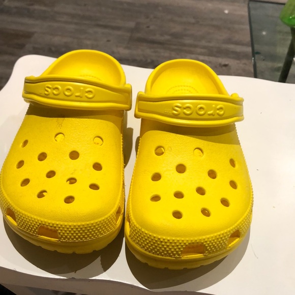 CROCS - Picture 2 of 4